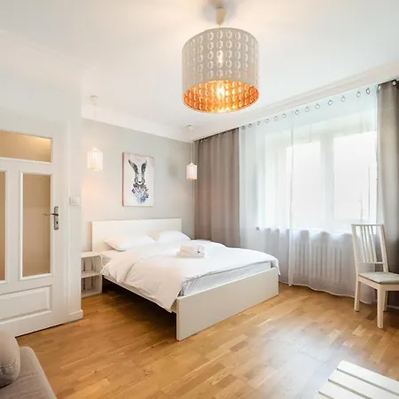Apartment Ogrodowa White *